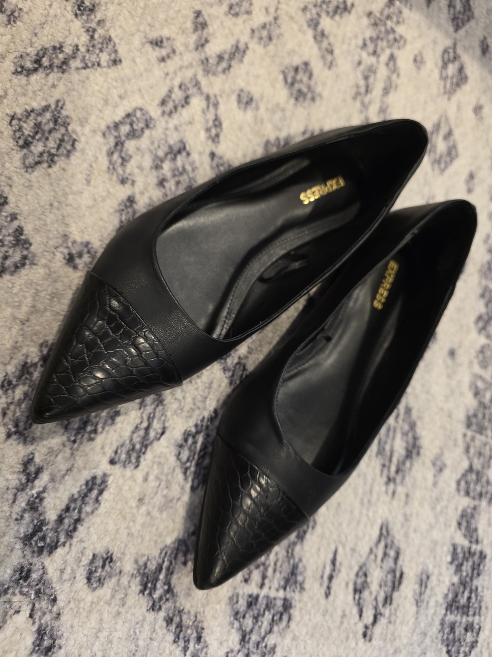 Express Black Pointed Faux-Croc Ballet Flats